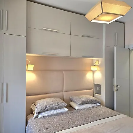 Lura 2 Homes 127 * Plazhi San Pietro