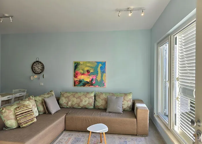 Lura 2 Homes 127